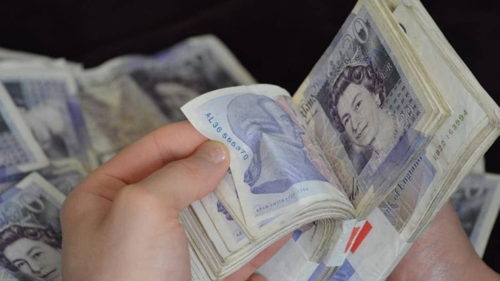 412 Universal Credit boost 2