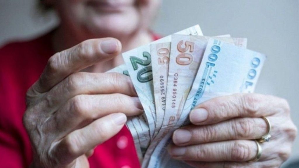 DWP pensioner payment 2025